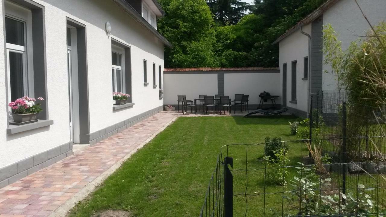 Cottage De L'Ancre Albert Luaran gambar